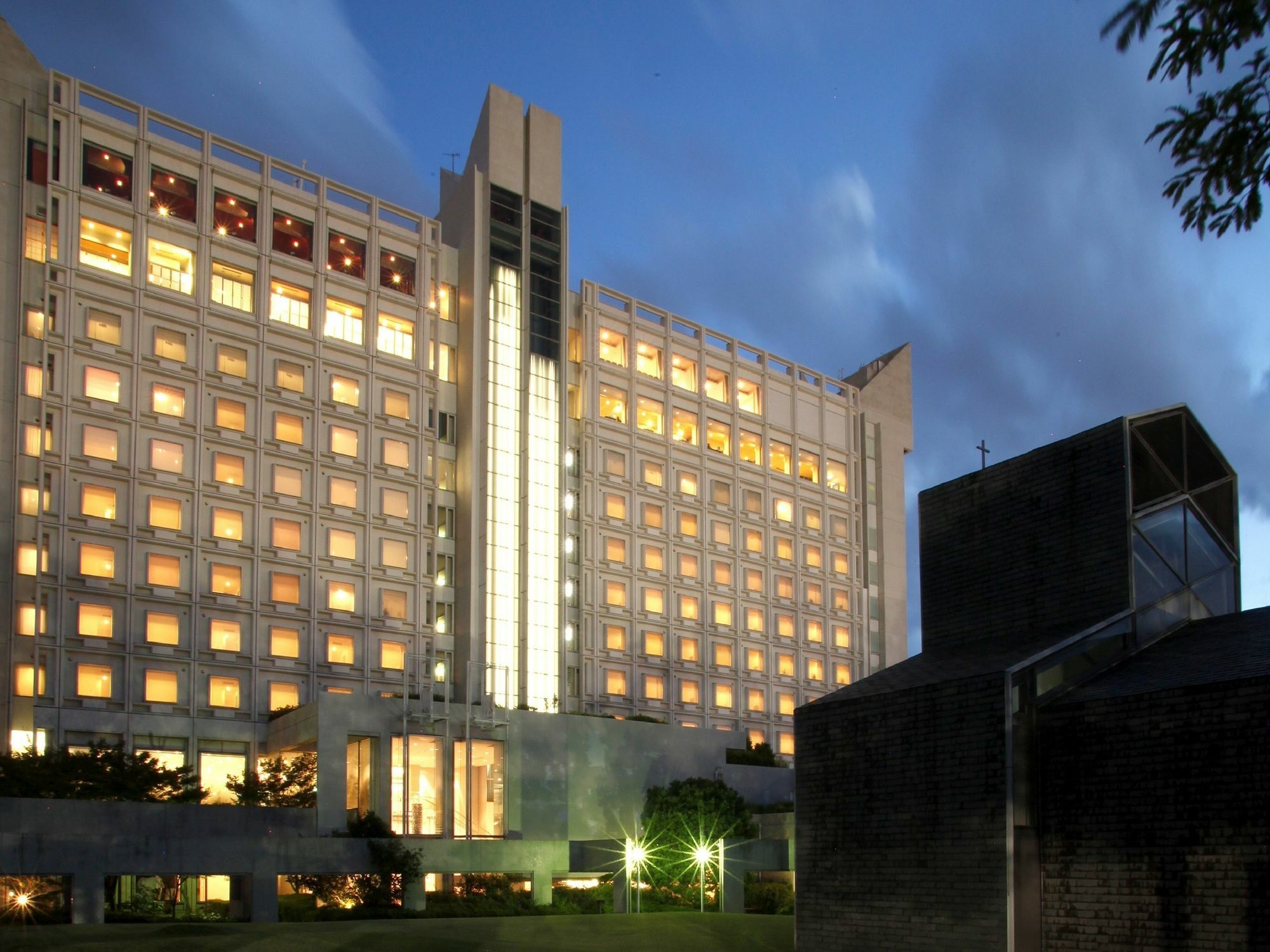 Hotel Crown Palais Kitakyushu Exterior photo